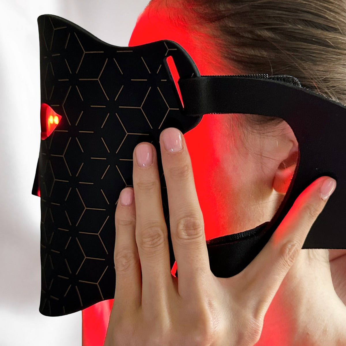 LUXE 7-Colour LED Face Mask